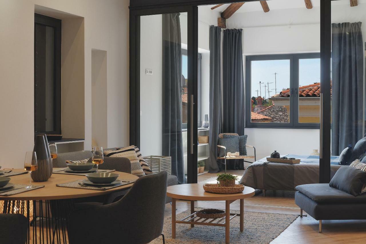 Luxury Apartment Jana With Private Parking Pula Exterior photo